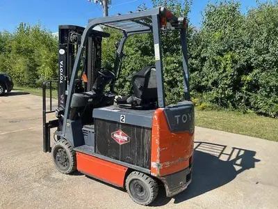 Used TOYOTA 8FBCU30 Misc Forklifts Illinois US | Somerset Equipment Sales #1542942