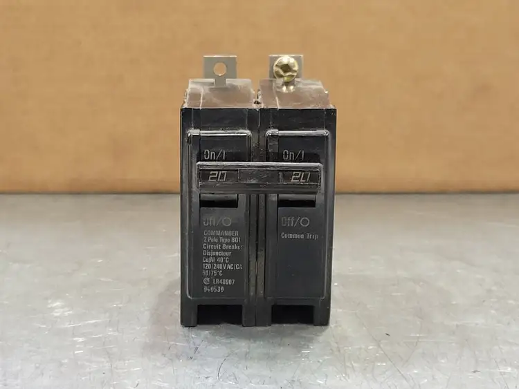 Used COMMANDER BQL220 Switchgears British Columbia CA | Lenmark #243317