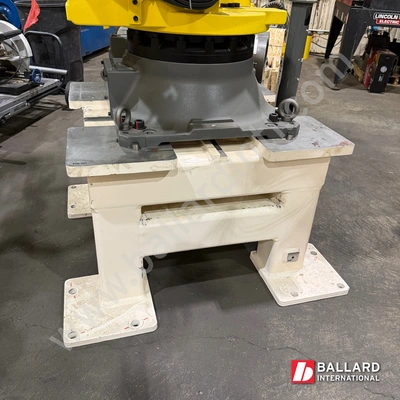 FANUC R-2000 Series Robot Riser – 600mm Riser – AS2