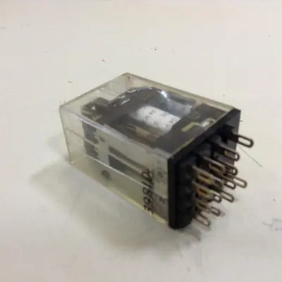 USED OMRON G2A-432A