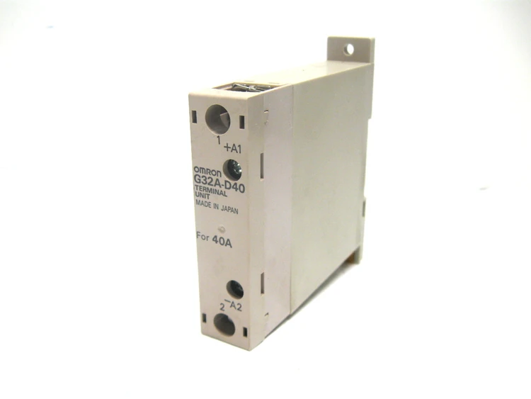 Used OMRON G32A-D40 Programmable Logic Controllers | Industrial Parts R Us Inc. #359095