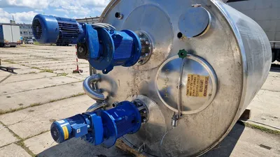 Hoeksma & Velt 6,000 Litre Stainless Steel Tanks | Perry Equipment (9)