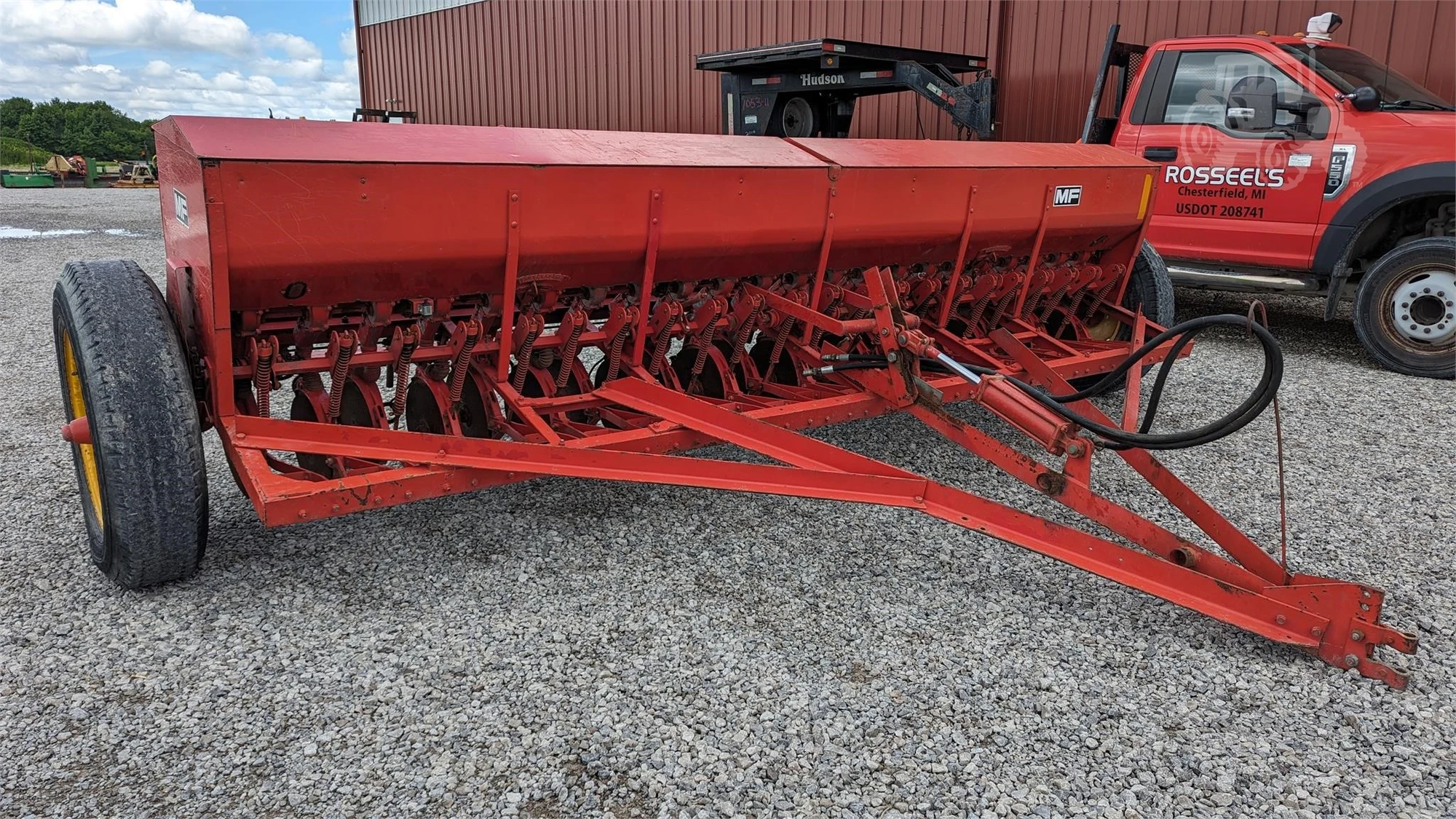 USED MASSEY FERGUSON 43