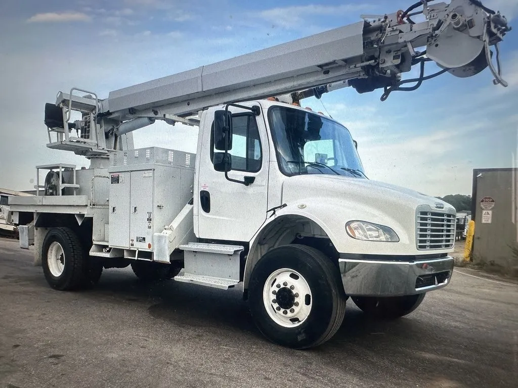 Used 2016 FREIGHTLINER ALTEC Truck-Mounted Cranes Minnesota US | Carco Truck & Equipment #1514321