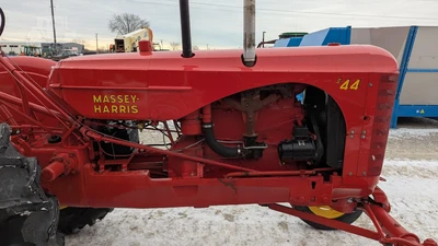 USED 1952 MASSEY-HARRIS 44GR