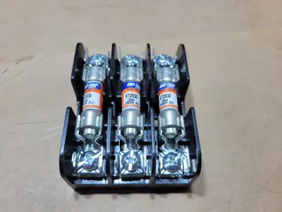 Used FERRAZ SHAWMUT 30323 Misc Electrical & Power Parts British Columbia CA | Lenmark #836009