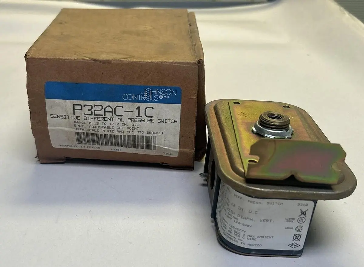 Used JOHNSON CONTROLS P32AC-1C HVAC Parts and Equipment | Surplus Asset Holdings #1203717