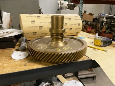 Alfa-Laval SRG 214 brass gear (worm wheel), 72 teeth.