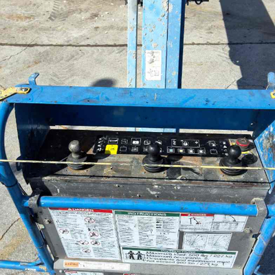 USED 2014 Genie S-125