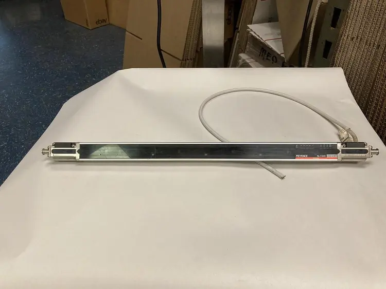 Used KEYENCE SL-V24H-T Sensors Ohio US | Surplus Asset Holdings #1235553