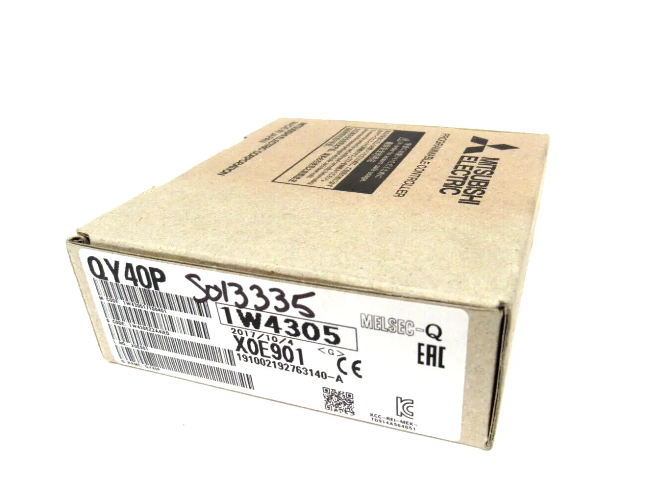 NEW MITSUBISHI QY40P PROGRAMMABLE CONTROLLER