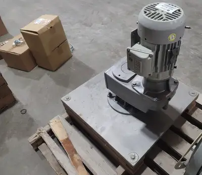 USED 2011 MIXTECH 1088