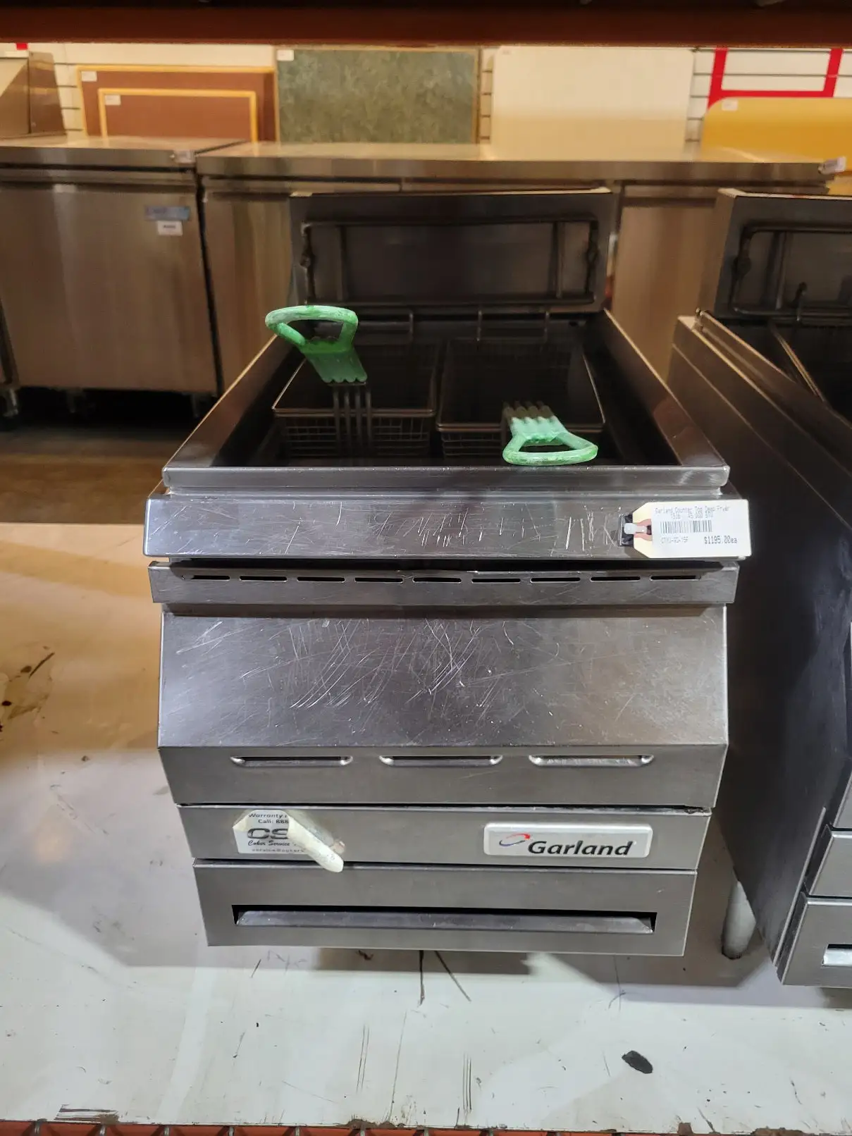 Garland GD-15F Commercial Counter Top Deep Fryer 15lb , NAT Gas 45,000 BTU