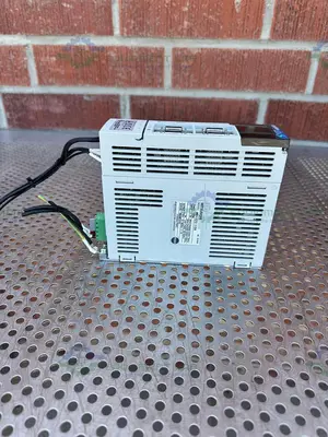 Used MITSUBISHI MR-J2S-10A AC SERVO DRIVE 100W, 170V 0-360HZ 1.1A OUTPUT Electronics & Components California US | Equipment Lab #1275626