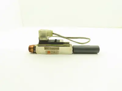 Kobold Y-S1517348/10LS Flow Meter 2-15 l/min G1/2 Female 1NO Contact