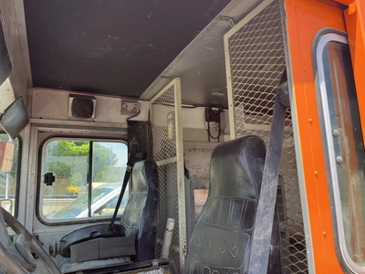 Used 2002 WORKHORSE P42 Box trucks Michigan US | Miedema Asset Management Group #1340420