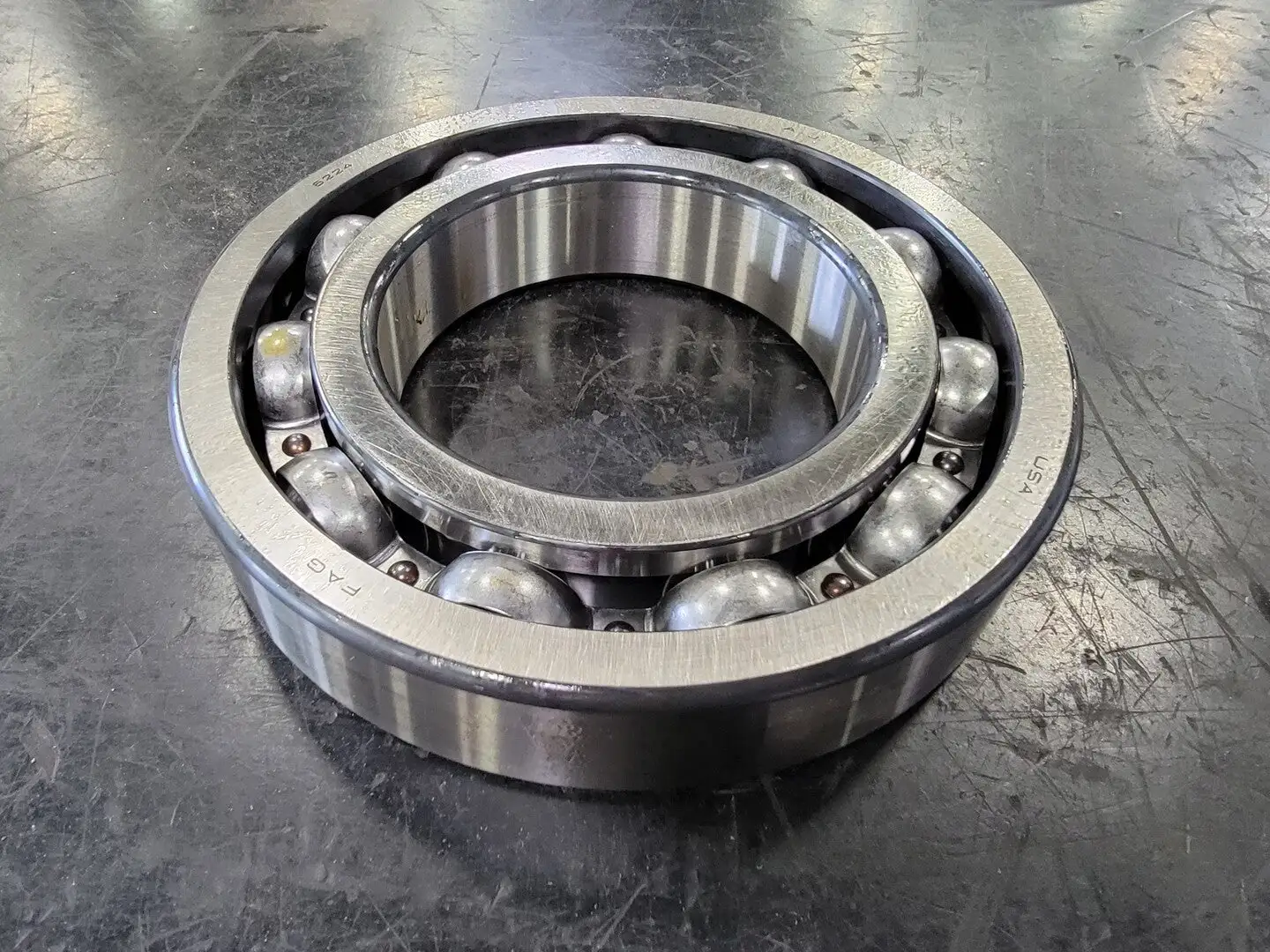 Deep Groove Ball Bearing 6224
