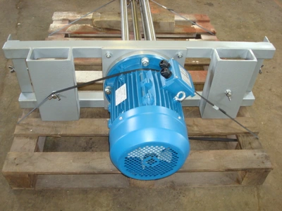 Rigal-Bennett Shearhead Mixer, 2.2 kW, 3Ph