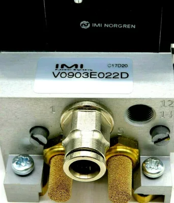 NEW IMI NORGREN V0903E022D MANIFOLD VALVE W/4CONNECTOR V10012-D13 V096516R-E213A
