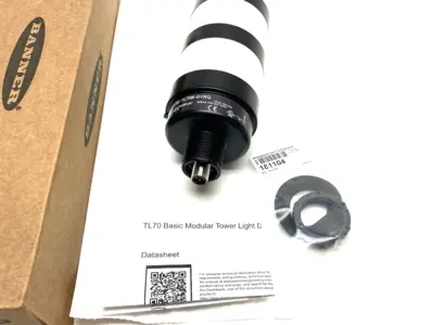 USED BANNER ENGINEERING 70MM BASIC TOWER LIGHT, 3-COLOR INDICATOR, BLACK HOUSE 814501