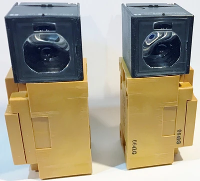 Omron E3N2-50B44-US Photoelectric Sensor Switch, 10 to 30 VDC [New]