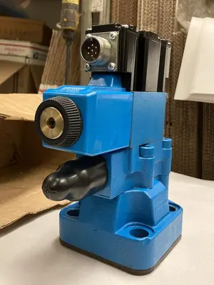 New | in-Stock EATON VICKERS KBCG-3-L250D-Z-M1-3-A-PE7-H1-10-P15-T12 Pump & Valve Parts | Surplus Asset Holdings #1218614