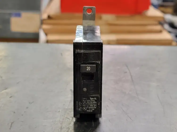 Used SIEMENS BL120 Switchgears British Columbia CA | Lenmark #241718