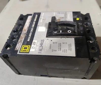 Square D FAL34015 15AMP Molded case Circuit Breaker *Free SHIPPING*
