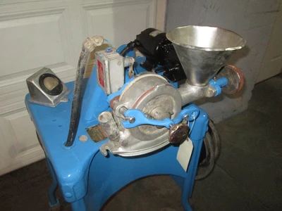 used Mikropul Pulverizer, Type SH, stainless steel, auger feed