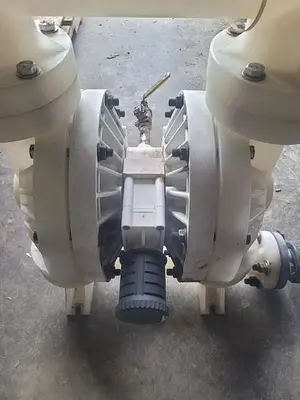 USED WILDEN 2'' DOUBLE DIAPHRAGM PUMP