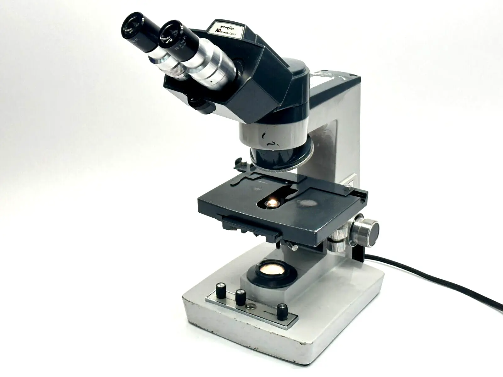 Used American Optical One Ten Microscopes Michigan US | Maverick Industrial Sales #1489761