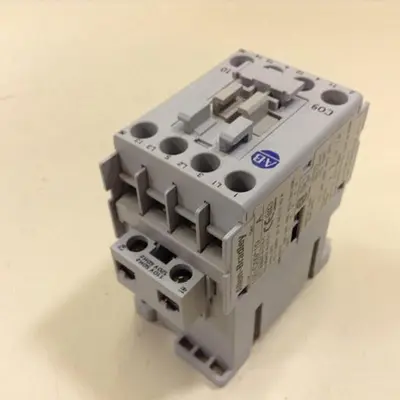 USED ALLEN BRADLEY 100-C09.10 SER A