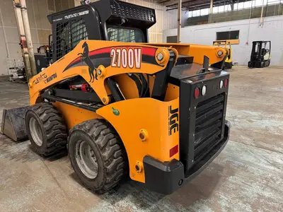 Used 2020 MANITOU MUSTANG 2700V Skid Steer Loaders Minnesota US | Birnstengel Equipment #1554089