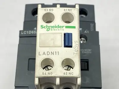 USED SCHNEIDER ELECTRIC THERMAL OVERLOAD CONTACTOR 3-POLE 65A W/ LADN11