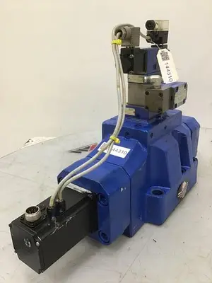 USED REXROTH 4WRKE35W2-1000-21/6A24EZ9
