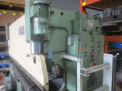 80 Ton, Loire, hydraulic press brake w/ dies, 10' overall