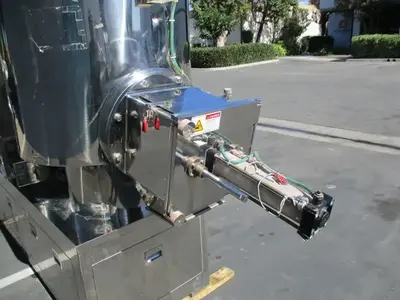 Stainless grinder / pulverizer / powder mixing machine, 75 HP