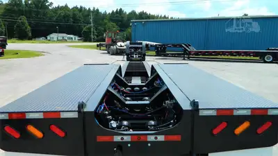 New | in-Stock 2027 PITTS LB55-22DC Lowboy Trailers Tennessee US | LMI Tennessee LLC #1505031