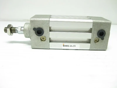 USED SMC MDB1B32-30-Z73