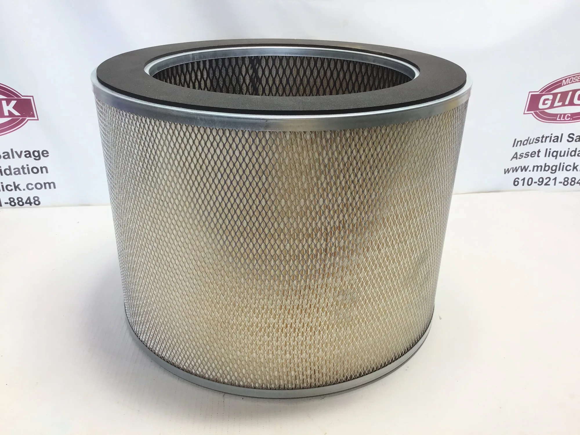 Solberg 101175939 – 384 – 5351A Air Filter