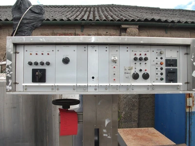Self Adhesive Precision Labeling & Coding machine
