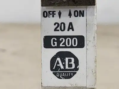 USED ALLEN-BRADLEY 1492-CB1-G200
