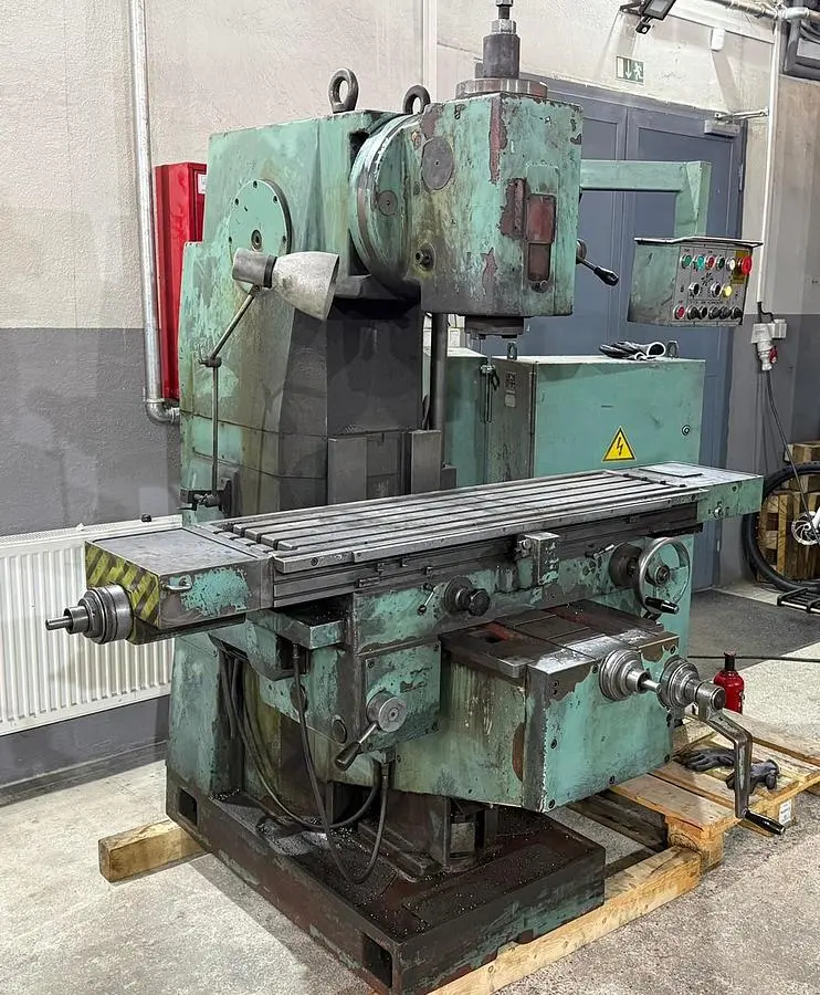 Used 1979 TOS FGV 32 Vertical Mills CZ | Amaron s.r.o. #1056774