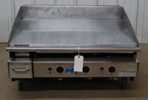 Used _UNKNOWN_ _UNKNOWN_ Commercial Flat Top Griddles Michigan US | Grocery Equipment Sales #1069323