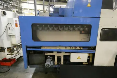 MAZAK AJV32 VERTICAL MACHINING CENTER | Levy Recovery Group (13)