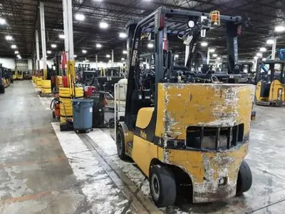USED 2018 YALE GLC080