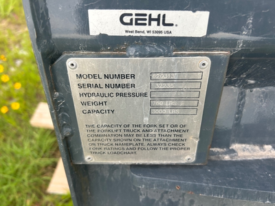 Used GEHL 72" BUCKET Forklift Attachments Oklahoma US | OT Truck & Tractor Sales #1383910