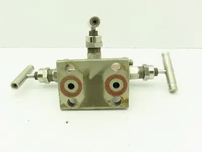 SS-M3PDF8-FL Stainless 316SS Manifold Control Valve 1/2"NPT 6000 PSI