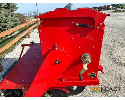 Used TAR RIVER _UNKNOWN_ Food Plot Seeders Iowa US | Keast Enterprises #1360509