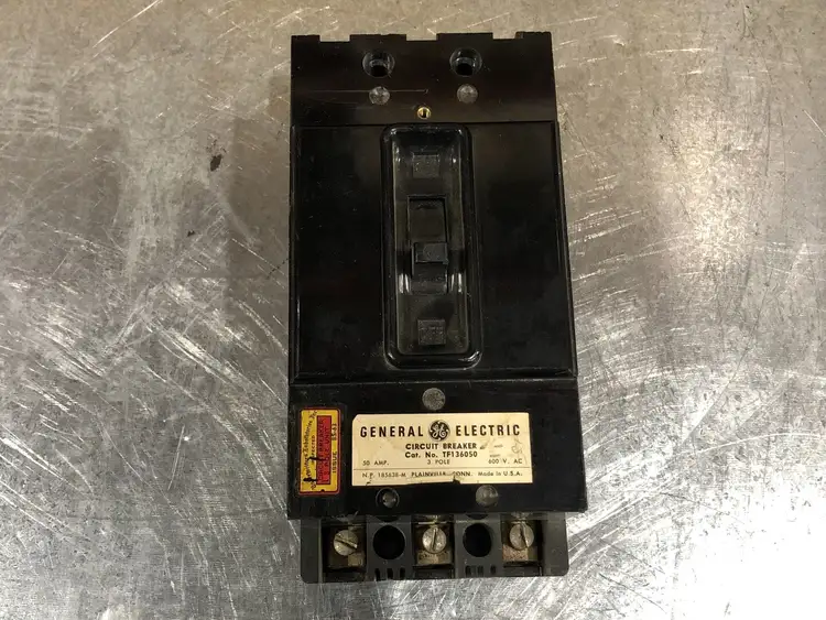 Used GENERAL ELECTRIC TF136050 Switchgears British Columbia CA | Lenmark #241031